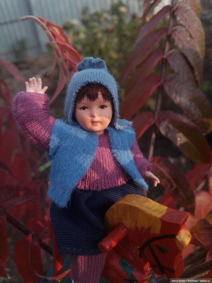 Кети на прогулочке — Куклы Минимир (Minimir): Пупсы 7 и 11 см (фото 3)