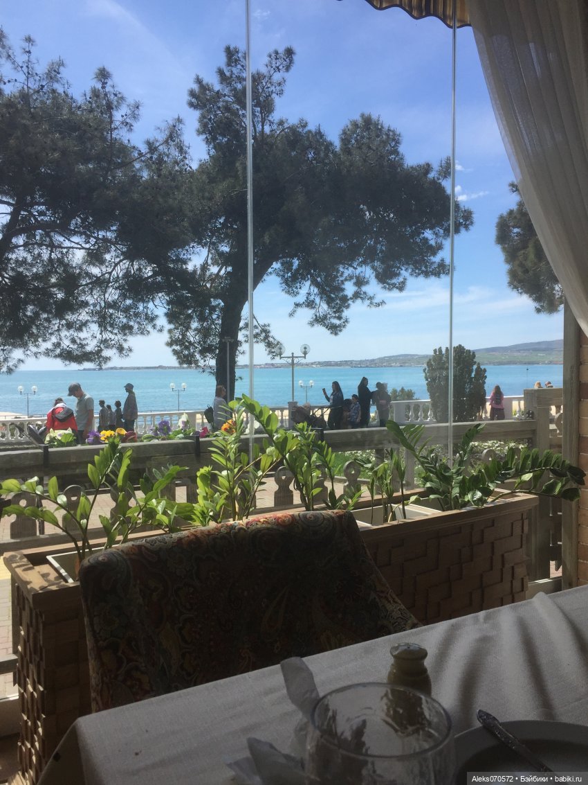 «Тот, кто хочет петь, всегда найдет песню!» (точнее, свинья везде грязь найдет) (фото 6)