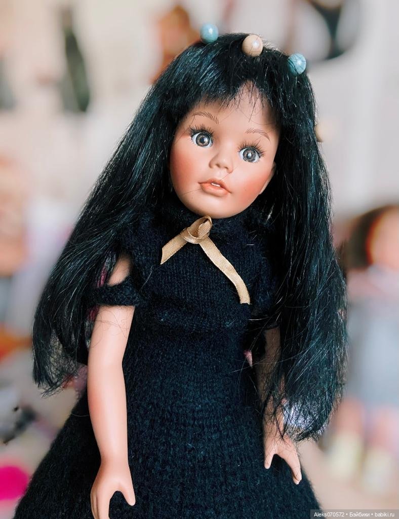 У каждой женщины должно быть маленькое черное платье. Или как маленькое платье решило судьбу одной куколки (фото 9)