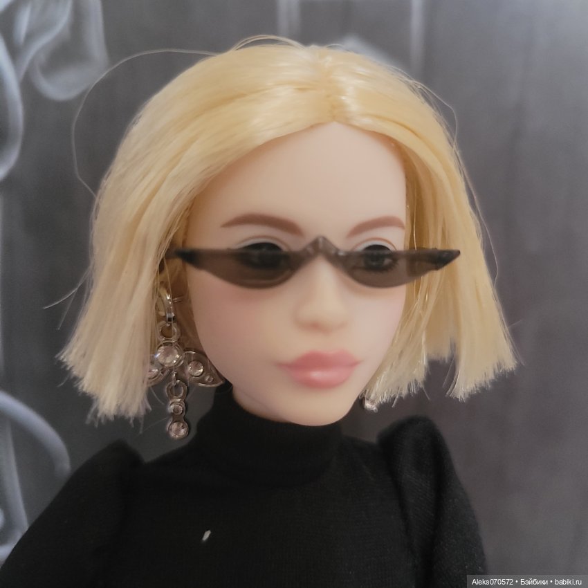 Распаковка и обзор Barbie Birthday Doll 2023 Vogue Black. Мое возвращение в прошлое