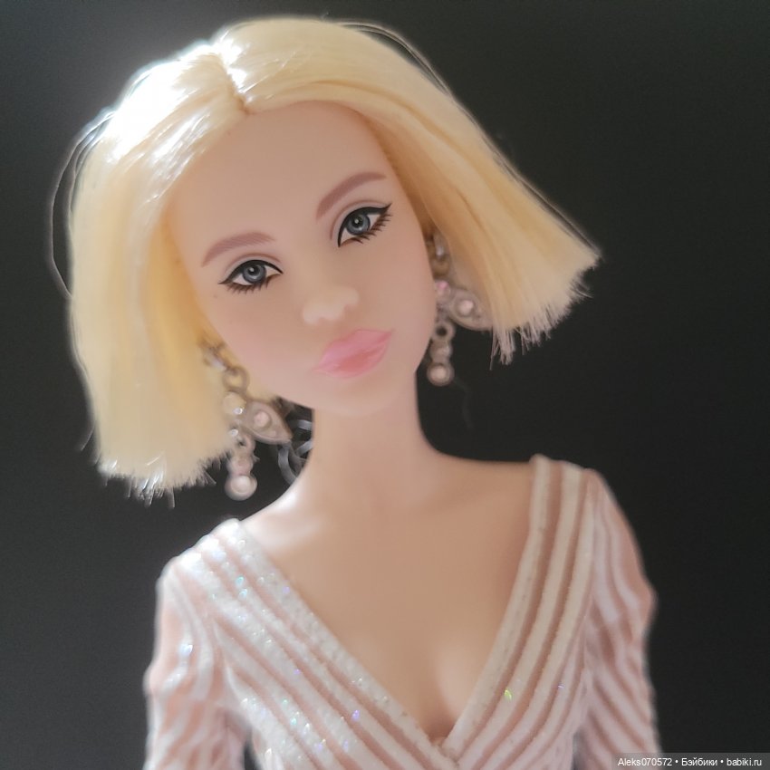 Распаковка и обзор Barbie Birthday Doll 2023 Vogue Black. Мое возвращение в прошлое