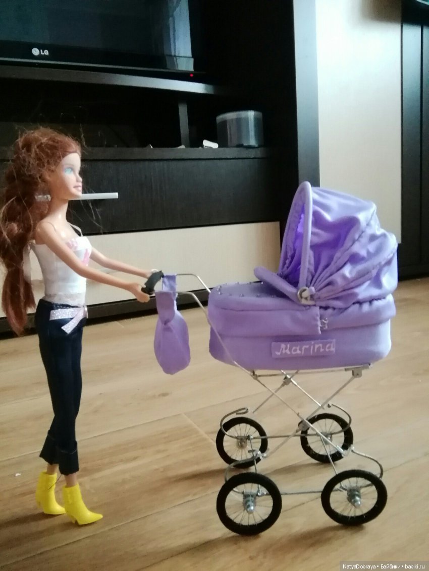 А это моя колясочка, ей уже 4 года