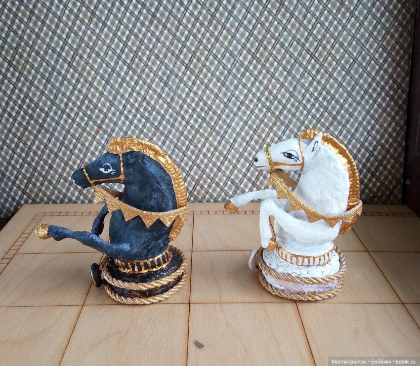 Коллекция ватных ёлочных игрушек "Новогодние шахматы" (фото 2)