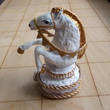Коллекция ватных ёлочных игрушек "Новогодние шахматы"