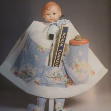 Всякая всячина - много игрушек, хороших и разных