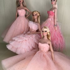 Маленькая персиково-розовая коллекция