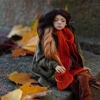 Птичка Лора и осень. Измайловский сад.