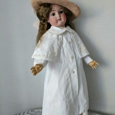 Летнее льняное пальто для антикварной куклы