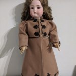 Пальто для куклы