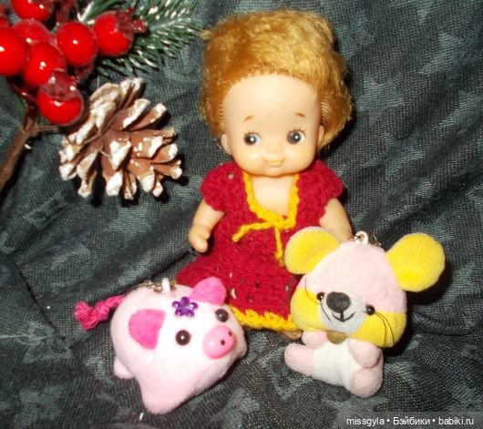 Николь и игрушки, Гульнара