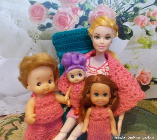 Стефа, Ариша, Николь и Юля