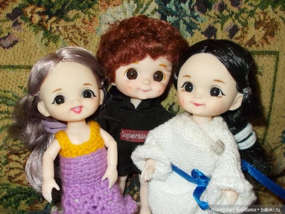 Фёдор, Геля и Саяна