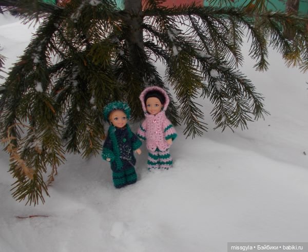 Зимние каникулы сестричек