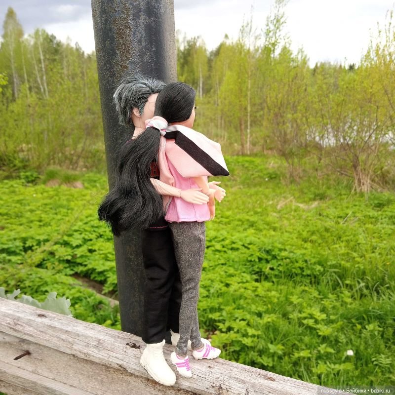 Весенние прогулки. Ким и Аяна (фото 10)