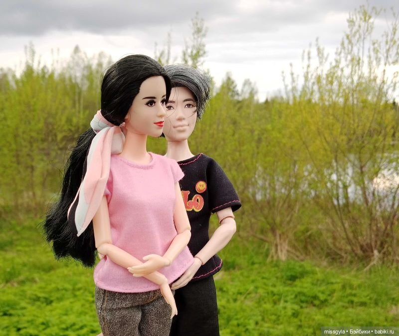 Весенние прогулки. Ким и Аяна