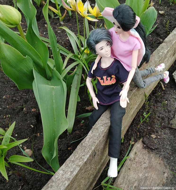 Весенние прогулки. Ким и Аяна (фото 4)