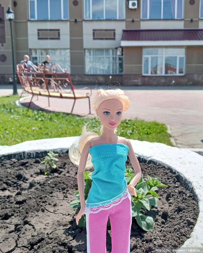 Отпуск. Начало. Ашхен — Аналоги Барби и куклы 1/6: клоны 90