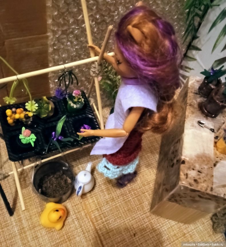 Урок травологии и... пения мандрагор 🌿