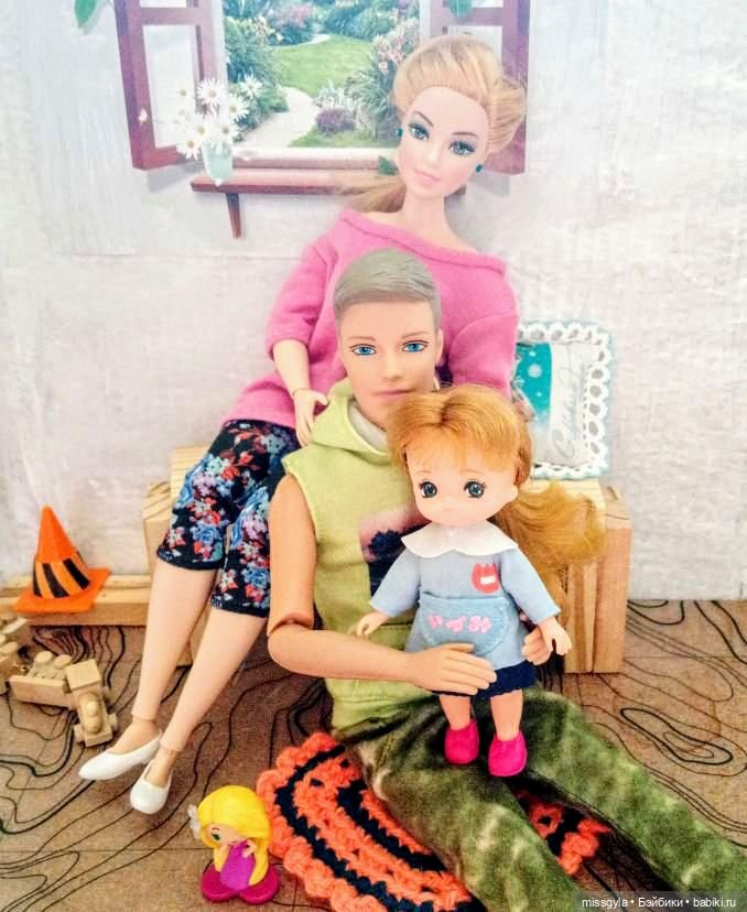 Они были первыми 🥇☺️ — Коллекции игровых кукол (Playline): фото полок