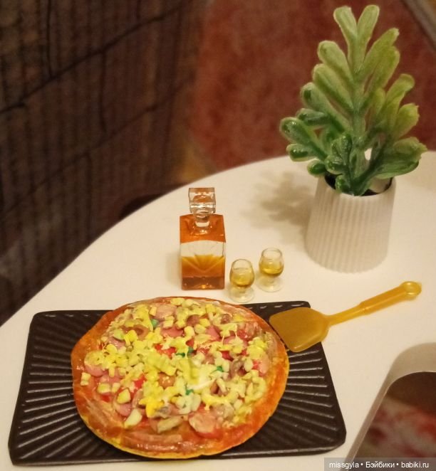 Они были первыми 🥇☺️ — Коллекции игровых кукол (Playline): фото полок (фото 10)