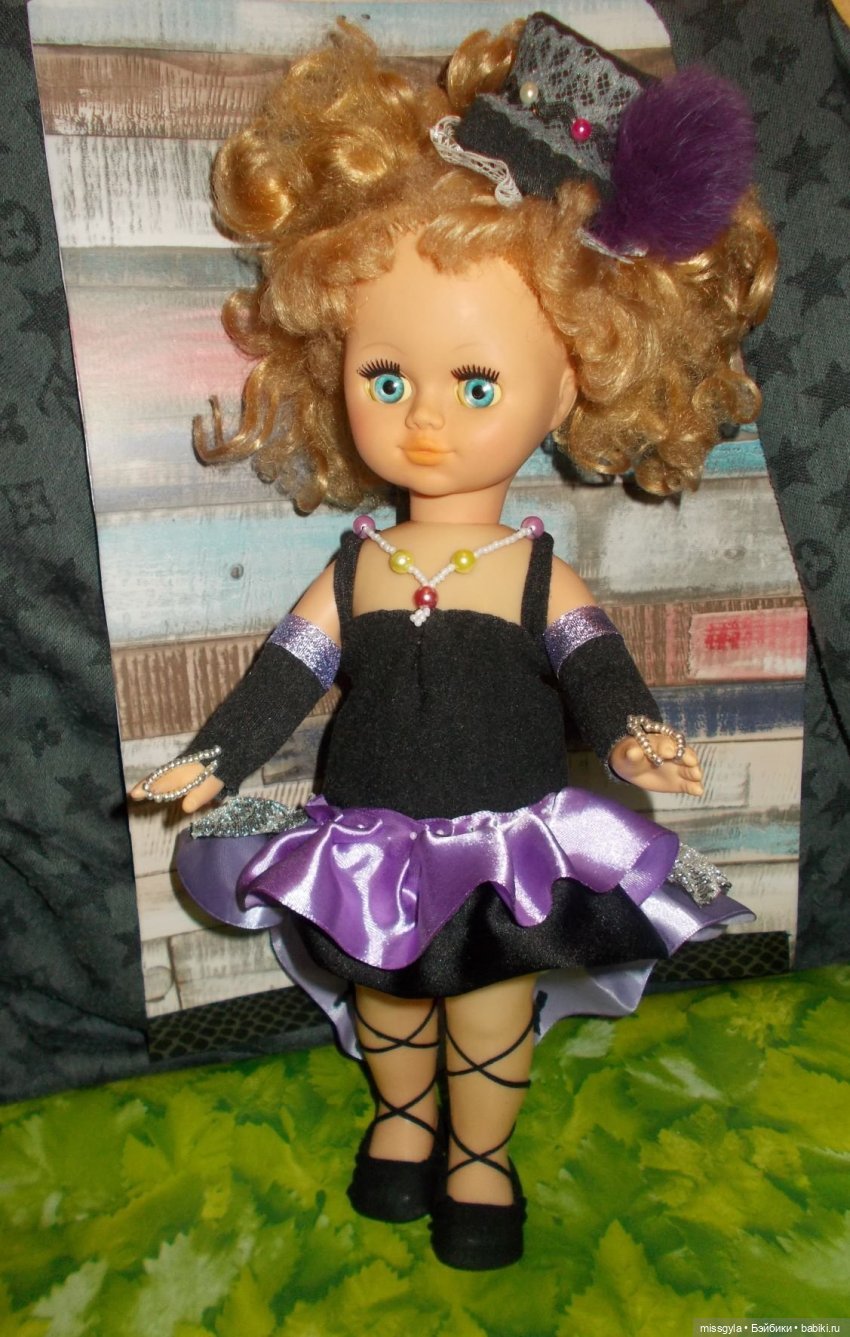 Они были первыми 🥇☺️ — Коллекции игровых кукол (Playline): фото полок (фото 4)