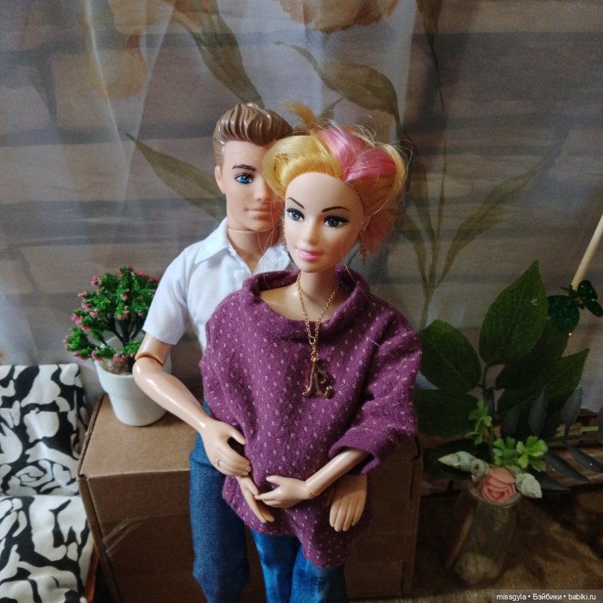 Международный День Семьи — Коллекции игровых кукол (Playline): фото полок