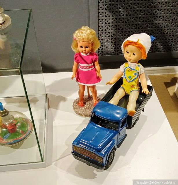 Музейные прогулки. Выставка кукол и игрушек