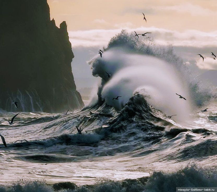 Между звёзд и миров (Таис)