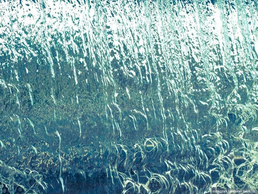 Немного о курсах, русалках и магии воды