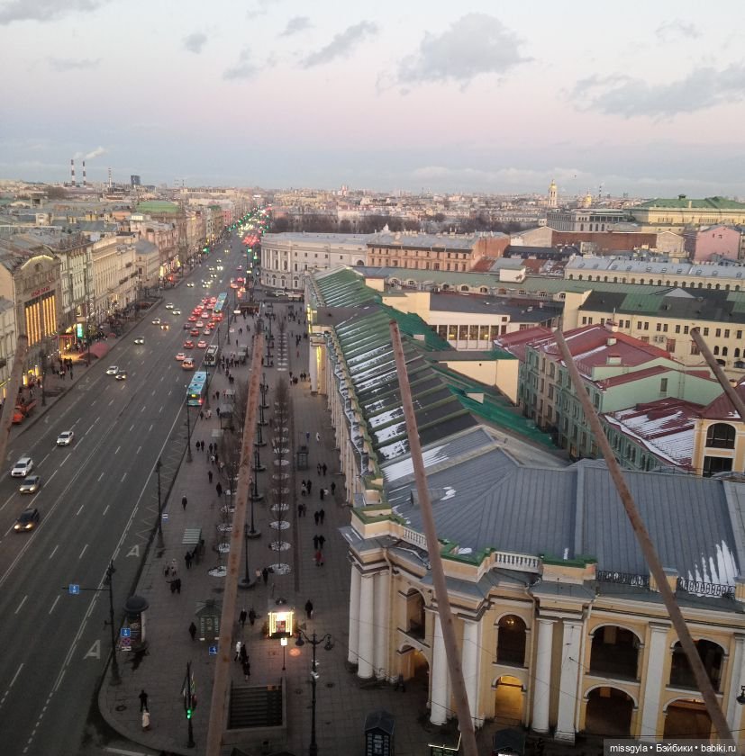 Санкт-Петербург. Встречи, мосты и тюльпаны