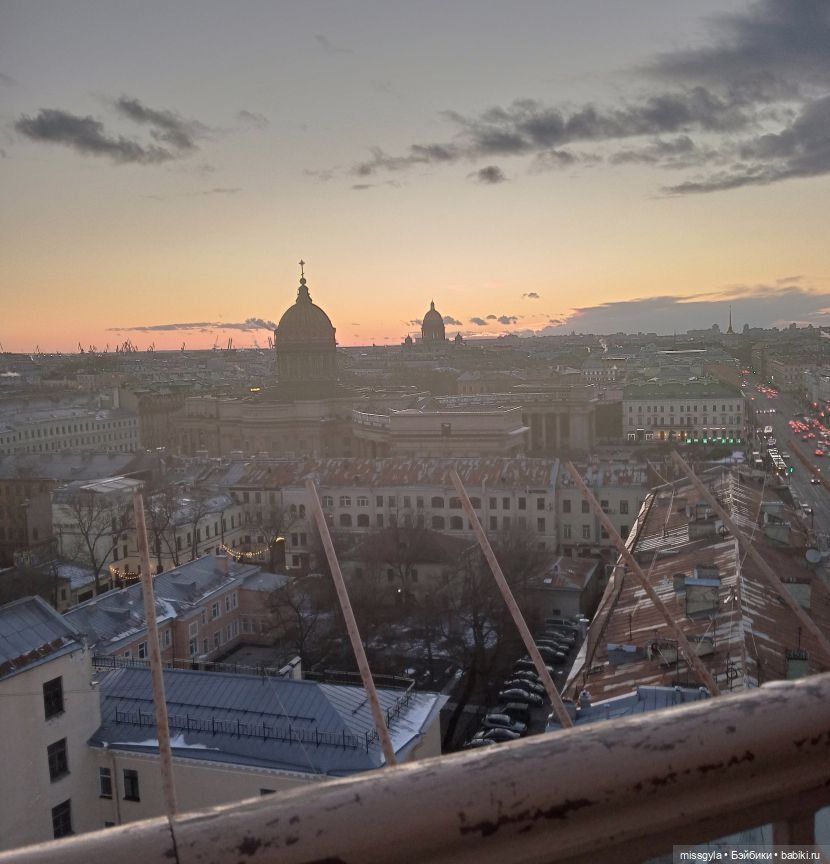 Санкт-Петербург. Встречи, мосты и тюльпаны