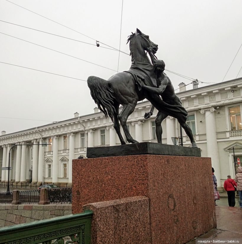 Санкт-Петербург. Встречи, мосты и тюльпаны (фото 5)