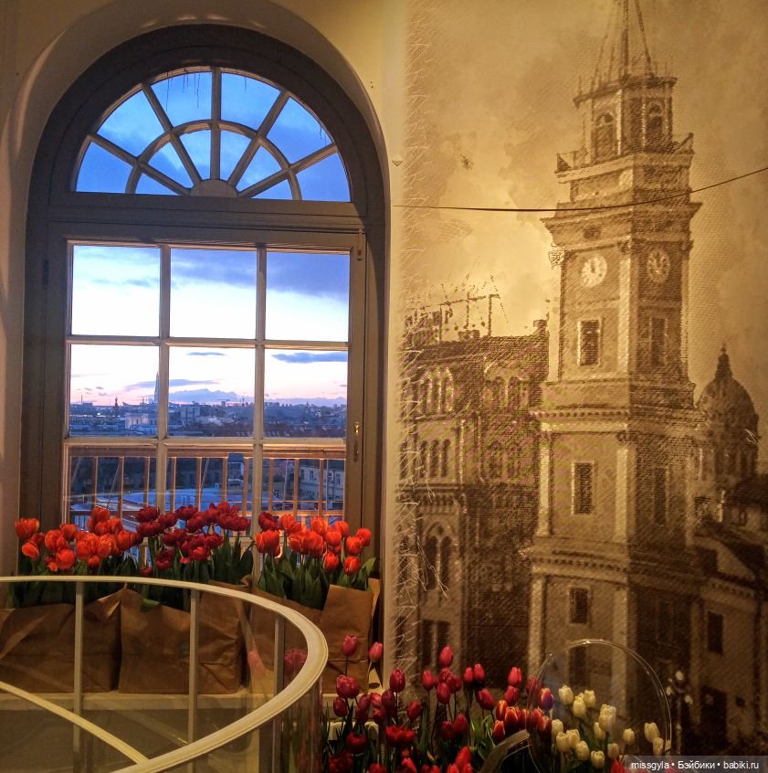 Санкт-Петербург. Встречи, мосты и тюльпаны