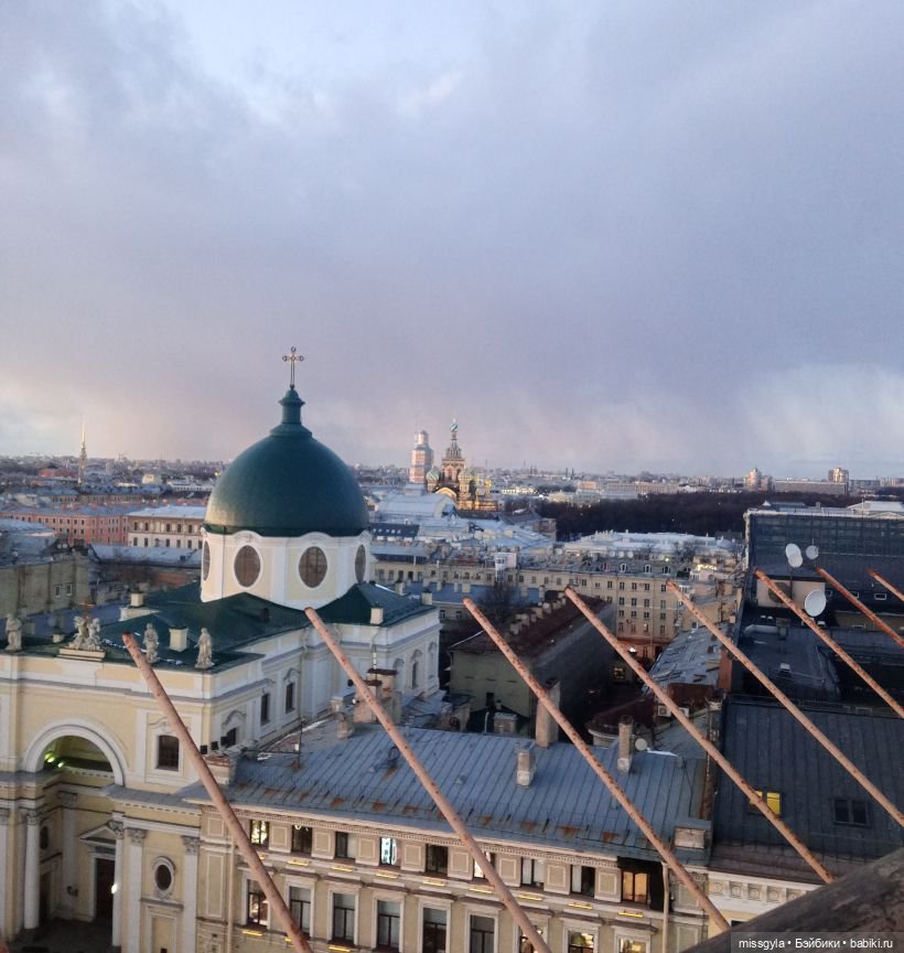 Санкт-Петербург. Встречи, мосты и тюльпаны