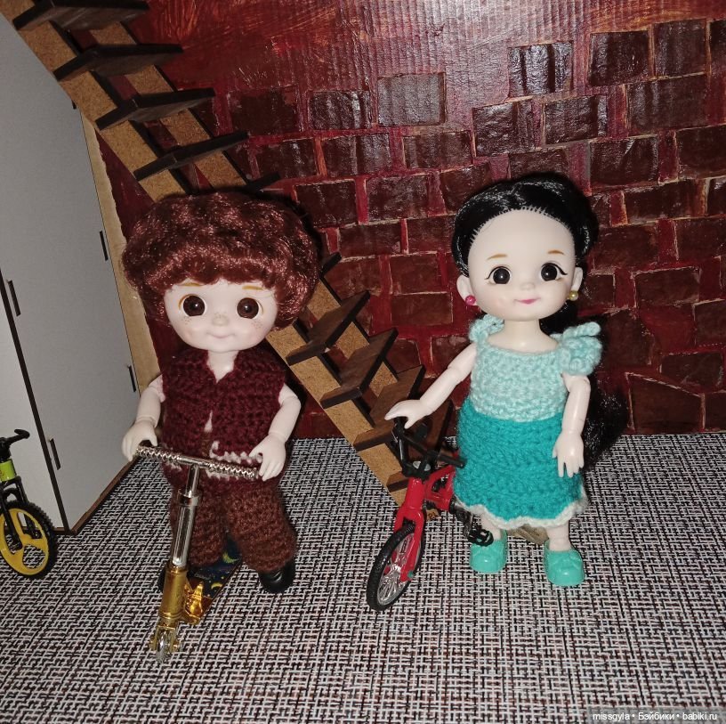 Телестудия "Baboli-TV". За кадром