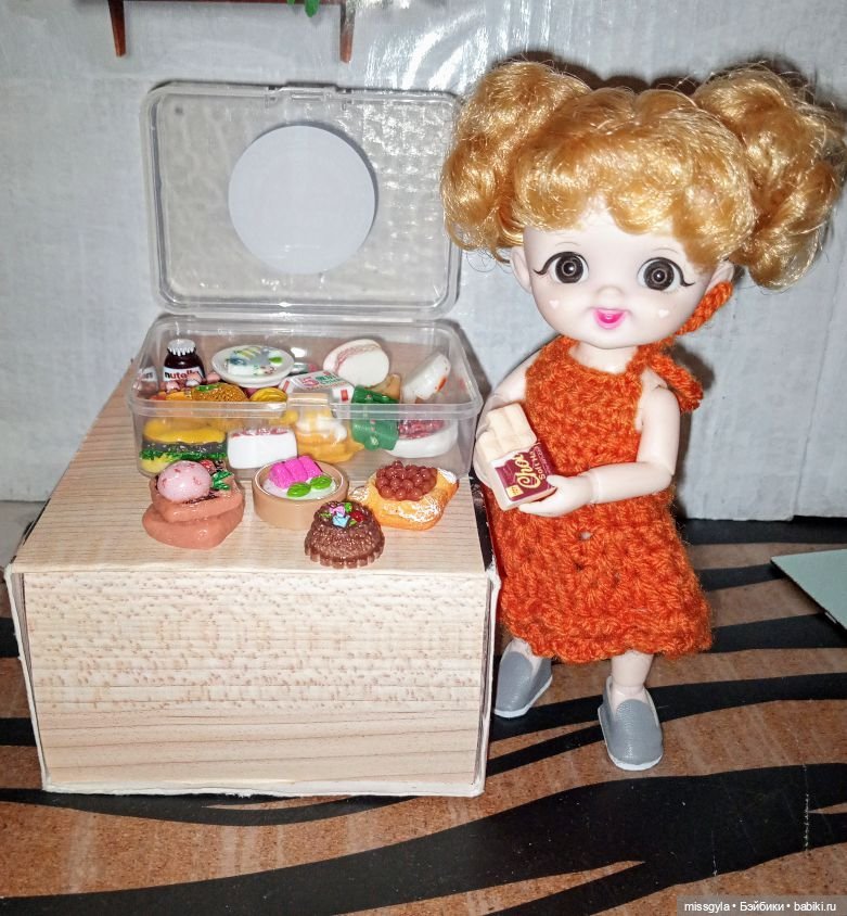 Телестудия "Baboli-TV". За кадром