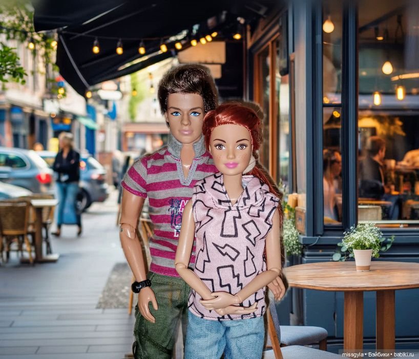 Это интересно — Коллекции игровых кукол (Playline): фото полок