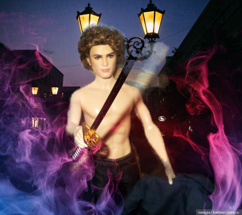 Картинки из альбома — Коллекции игровых кукол (Playline): фото полок