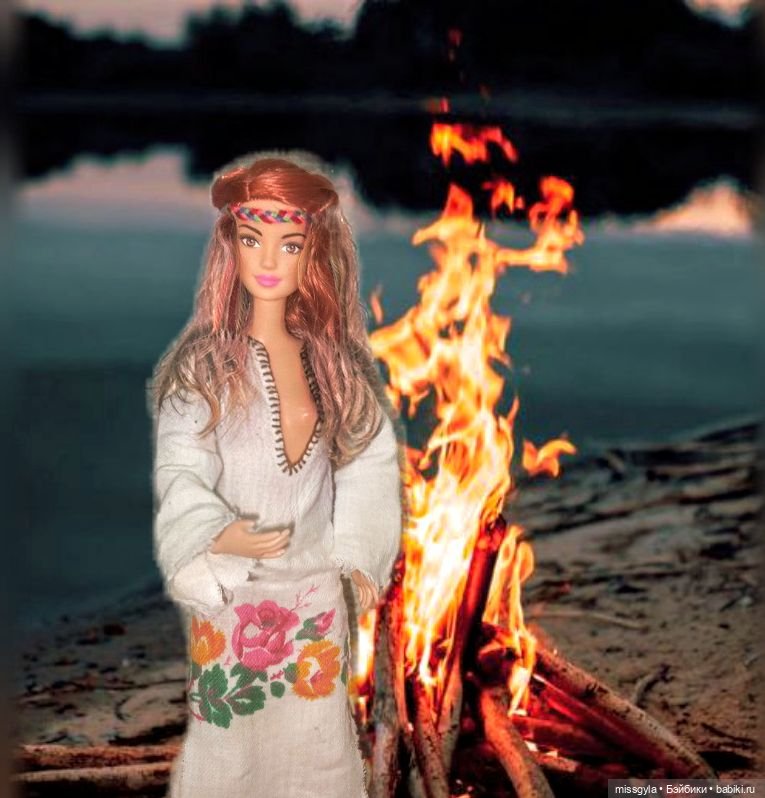 Картинки из альбома — Коллекции игровых кукол (Playline): фото полок