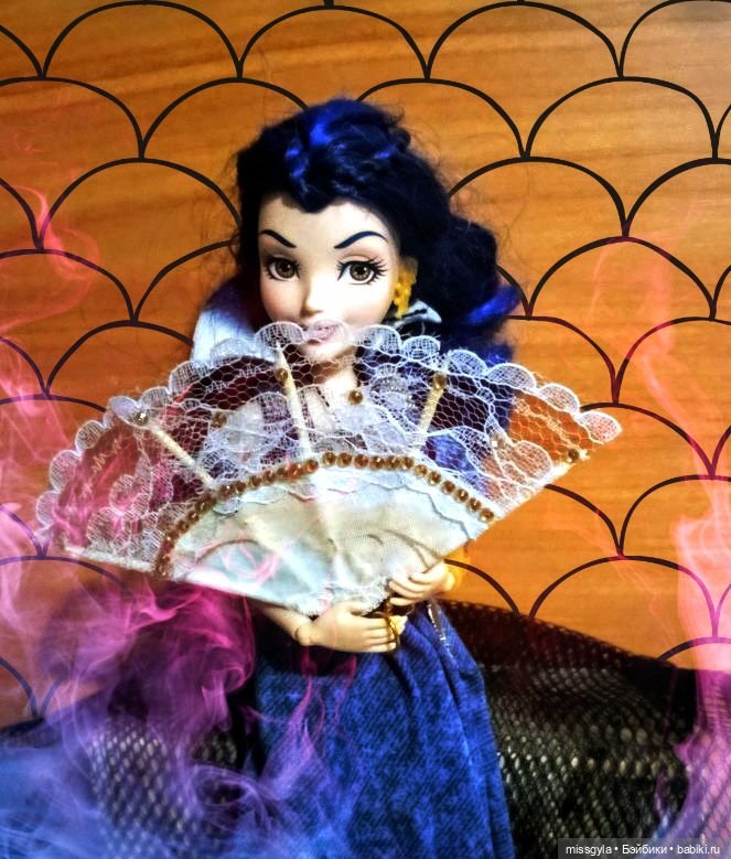 Картинки из альбома — Коллекции игровых кукол (Playline): фото полок