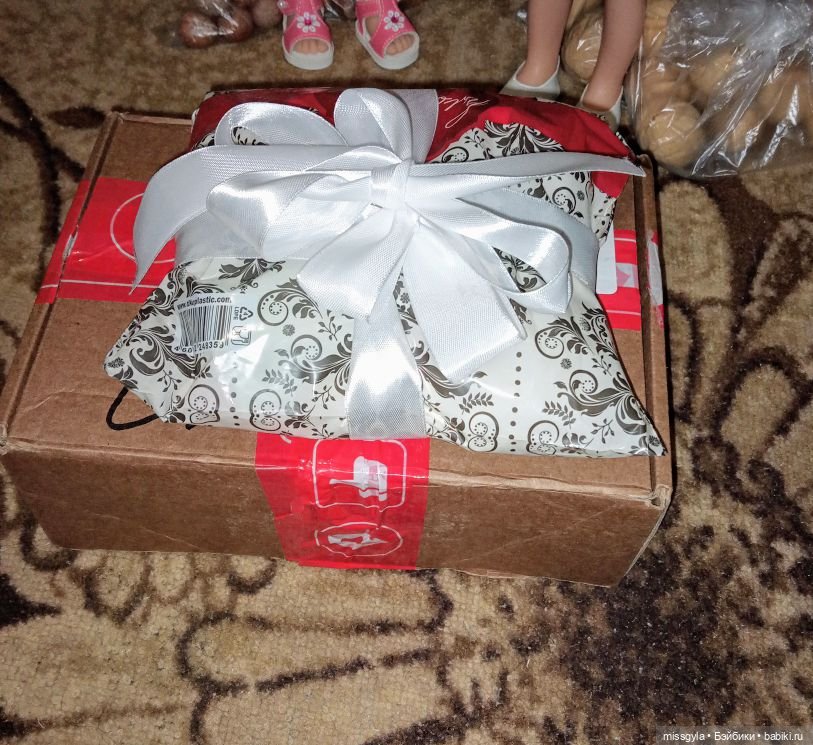 Наряды и сюрпризы | Бэйбики Наряды и сюрпризы — Куклы Paola Reina (Паола Рейна): новинки (фото 6)