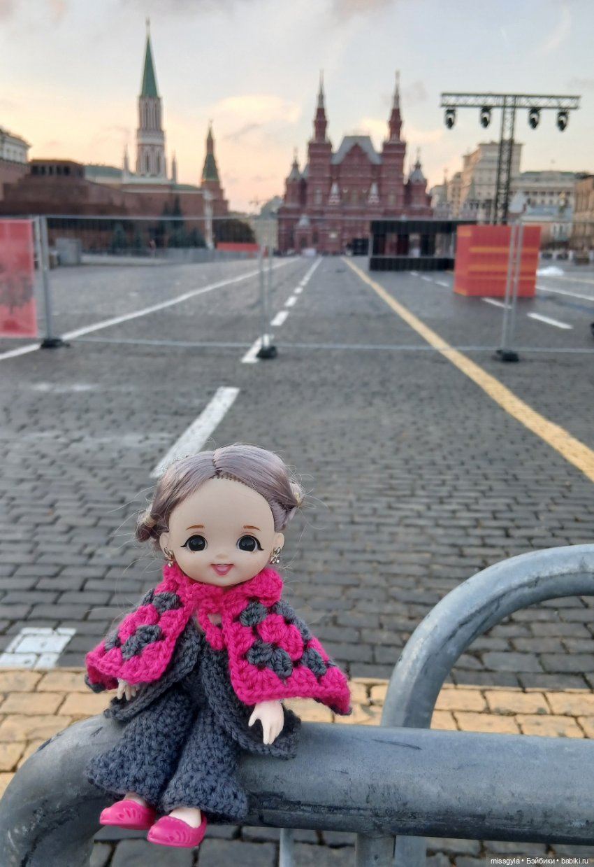 Саяна. Московские каникулы