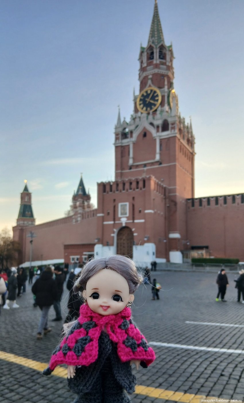 Саяна. Московские каникулы