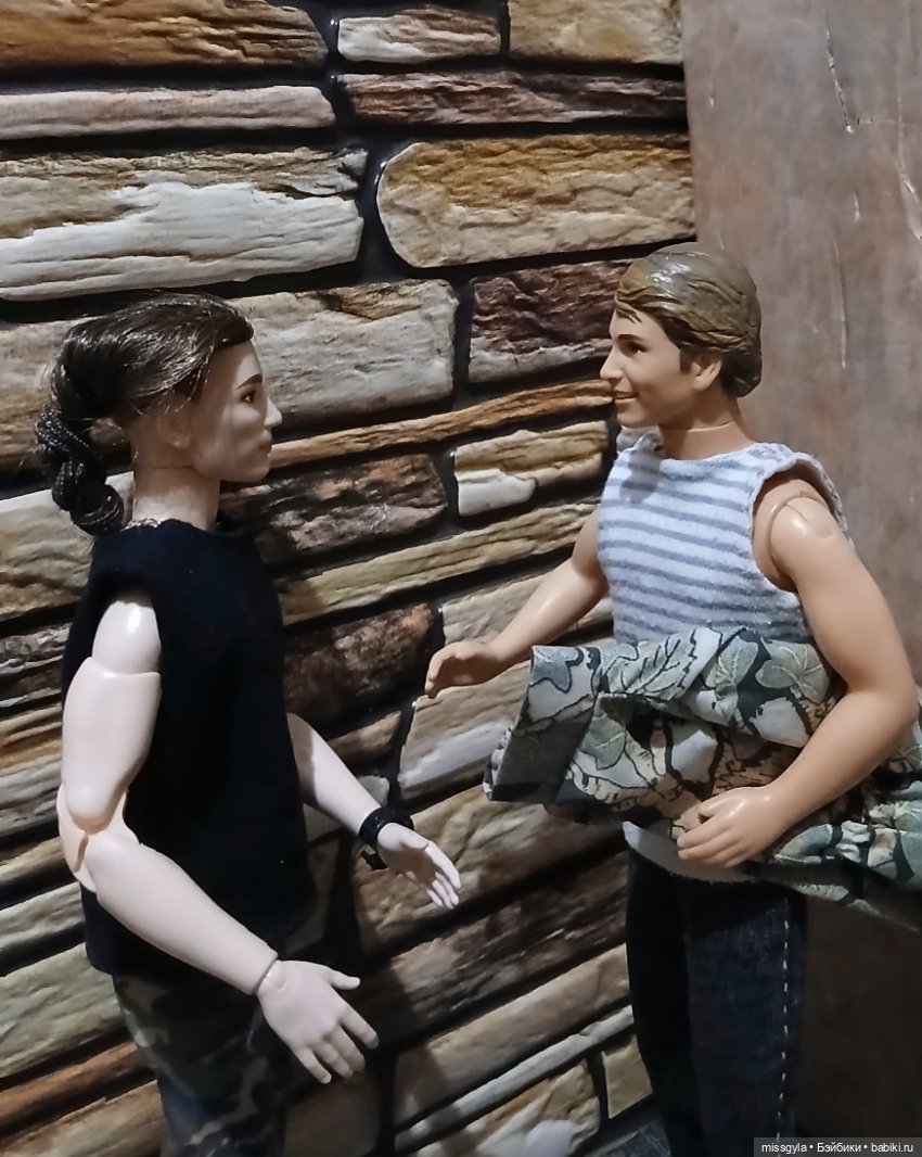 Морпехи... (Своих не бросаем)