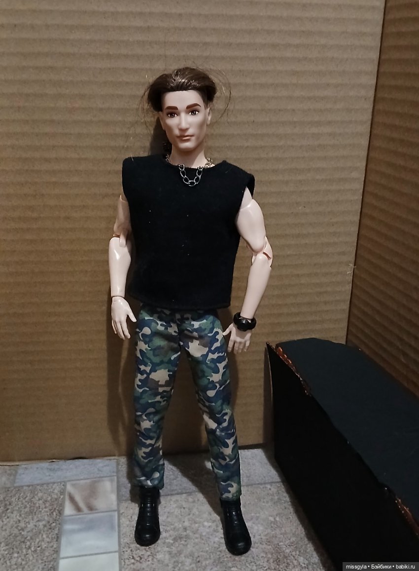 Морпехи... (Своих не бросаем)