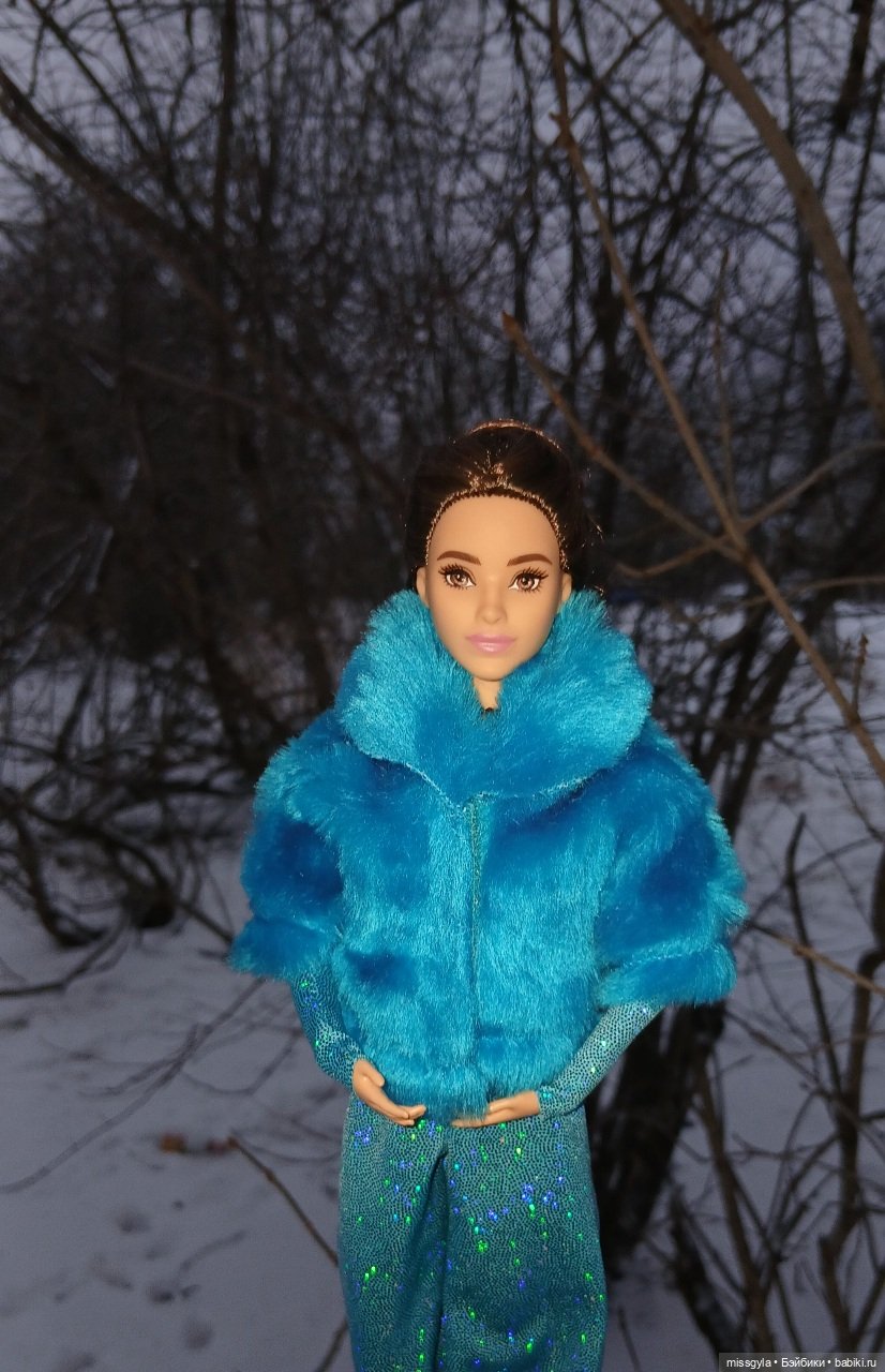 Снег кружится (Селеста) — Куклы Barbie (Барби): Looks