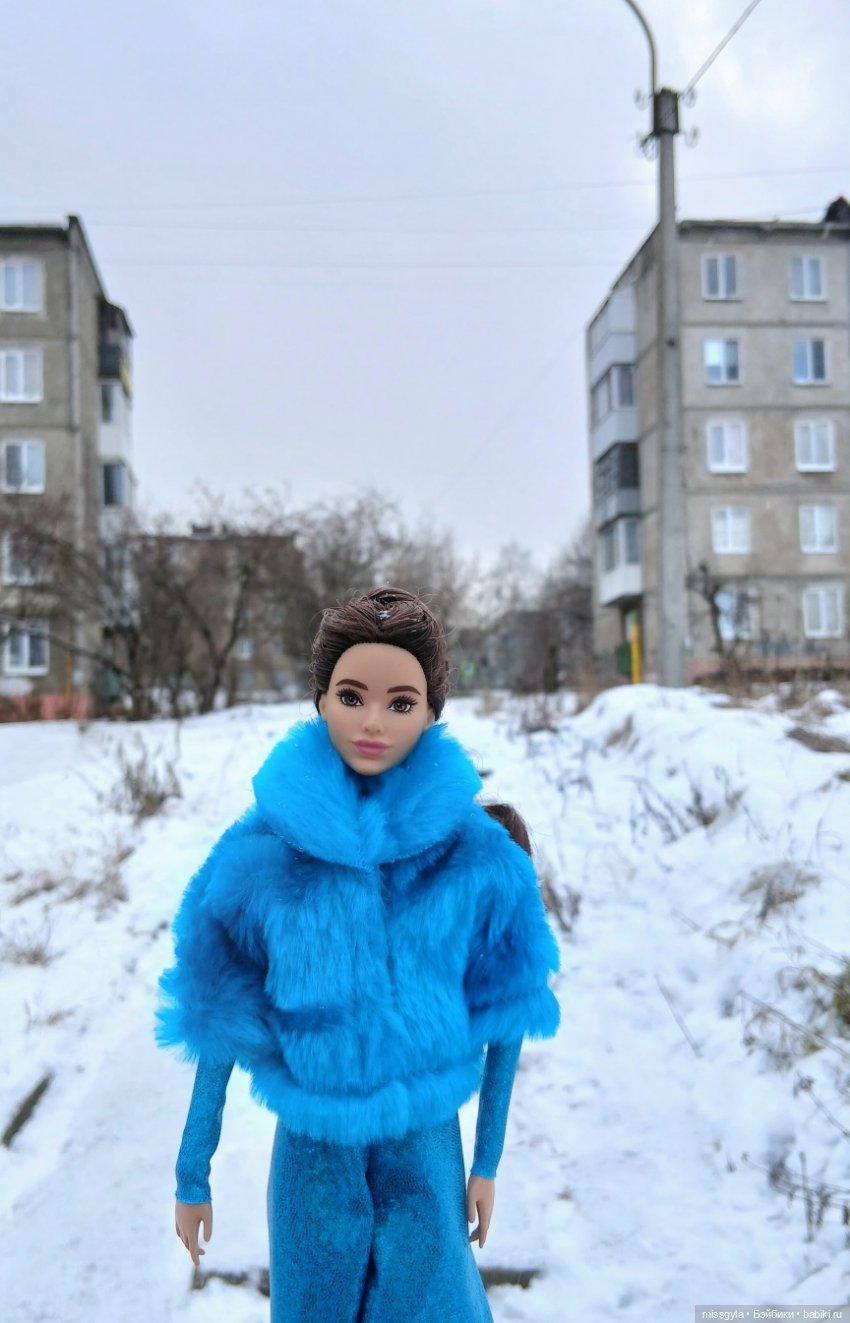 Снег кружится (Селеста) — Куклы Barbie (Барби): Looks (фото 6)