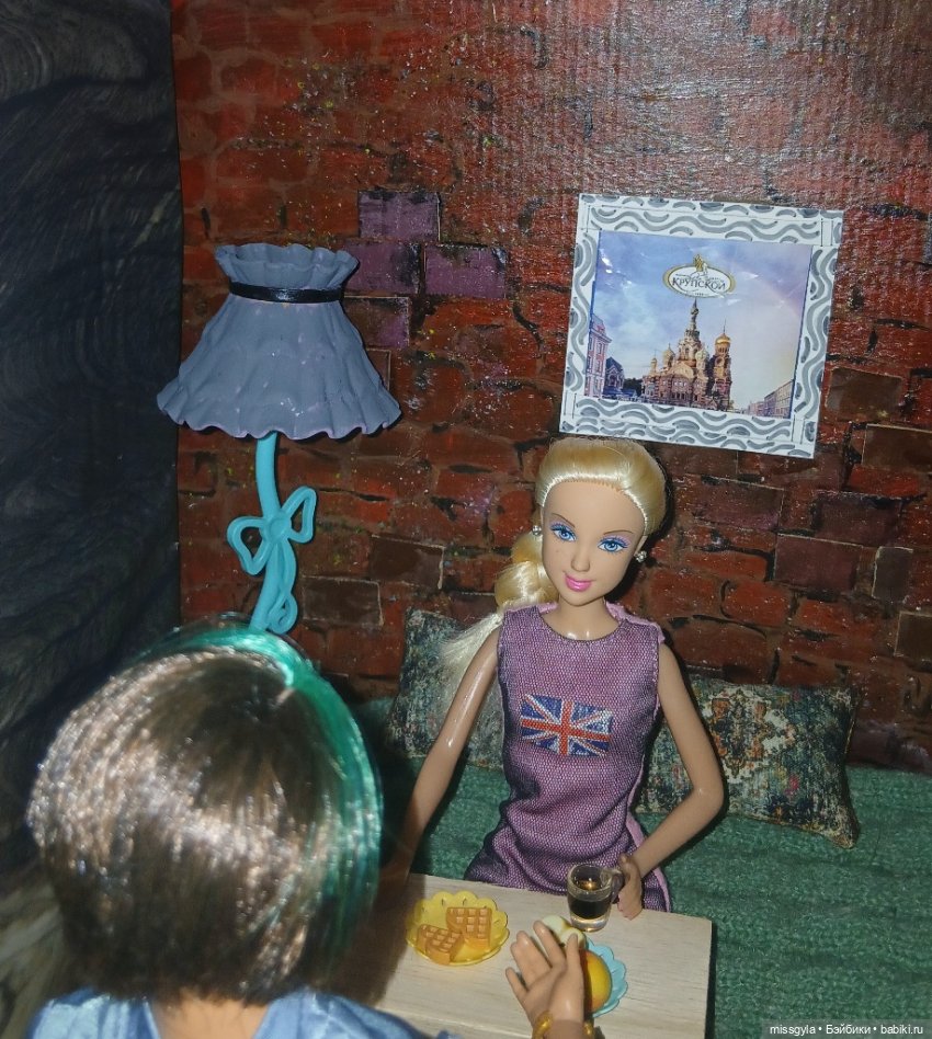 Вот и дома — Кукольные фотоистории и сериалы: комиксы