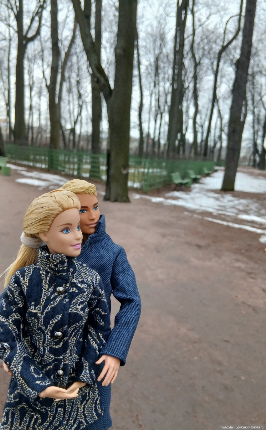 И в Летний сад гулять водил