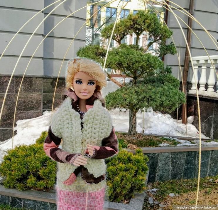 Четыре цвета глаз — Куклы Barbie (Барби): Looks